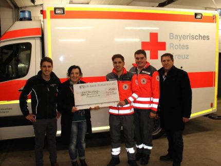 Übergabe BRK-Weihnachtsspende vom Intensivpflegedienst Klusch